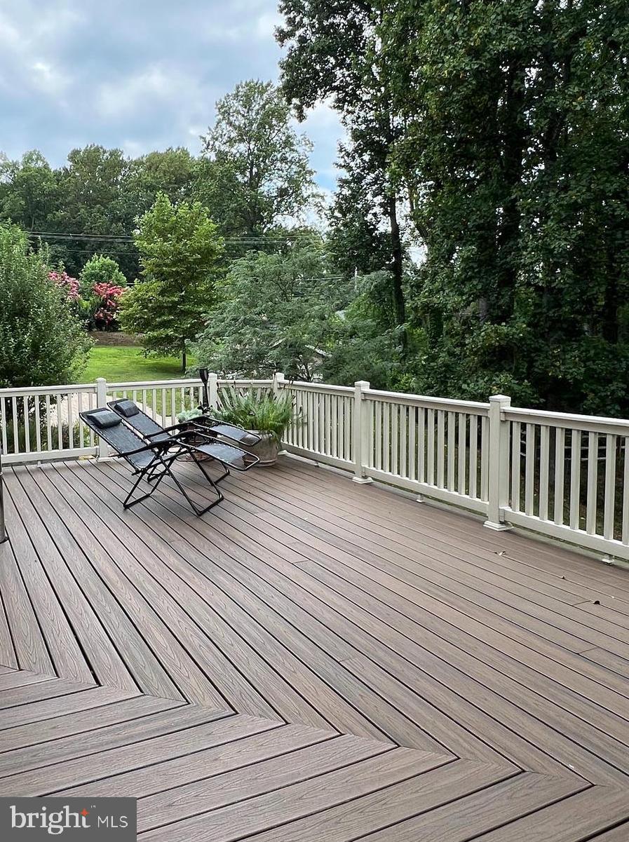 DAMASCUS OUTSIDE - Residential