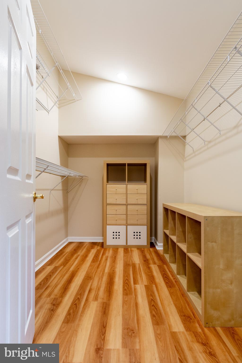 DAMASCUS OUTSIDE - Residential