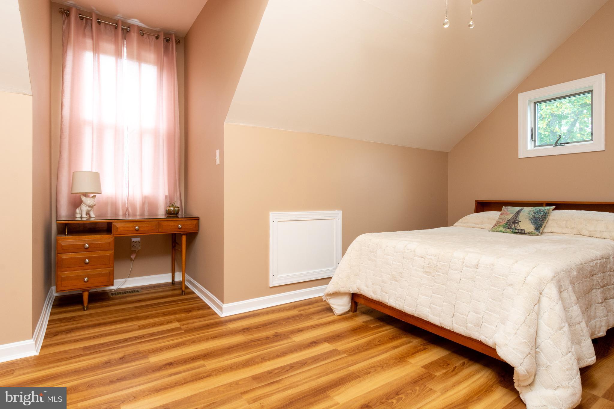 DAMASCUS OUTSIDE - Residential