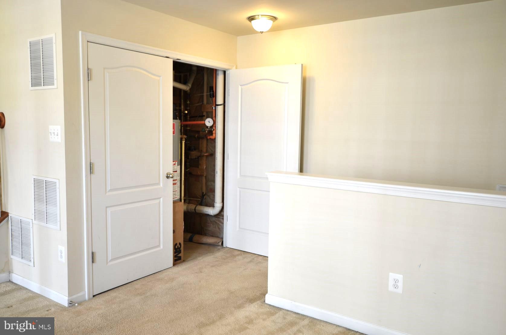 MARKET SQUARE - Residential