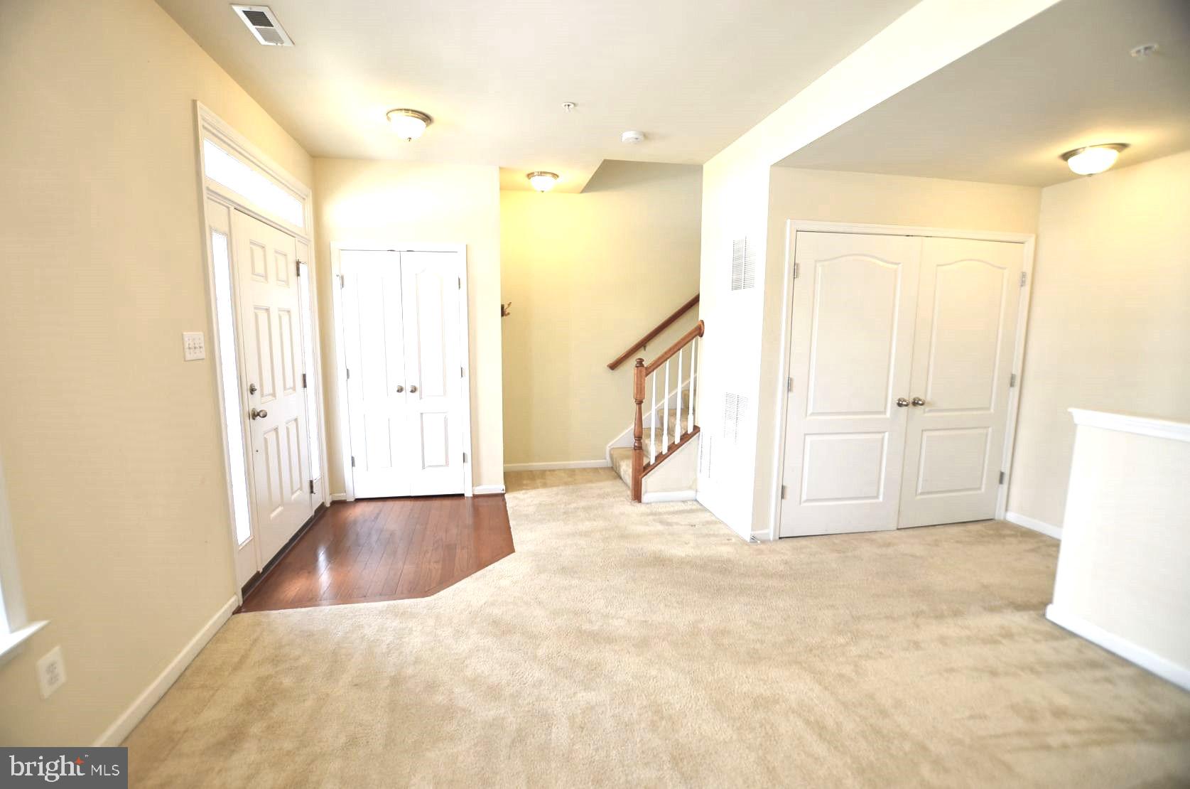 MARKET SQUARE - Residential