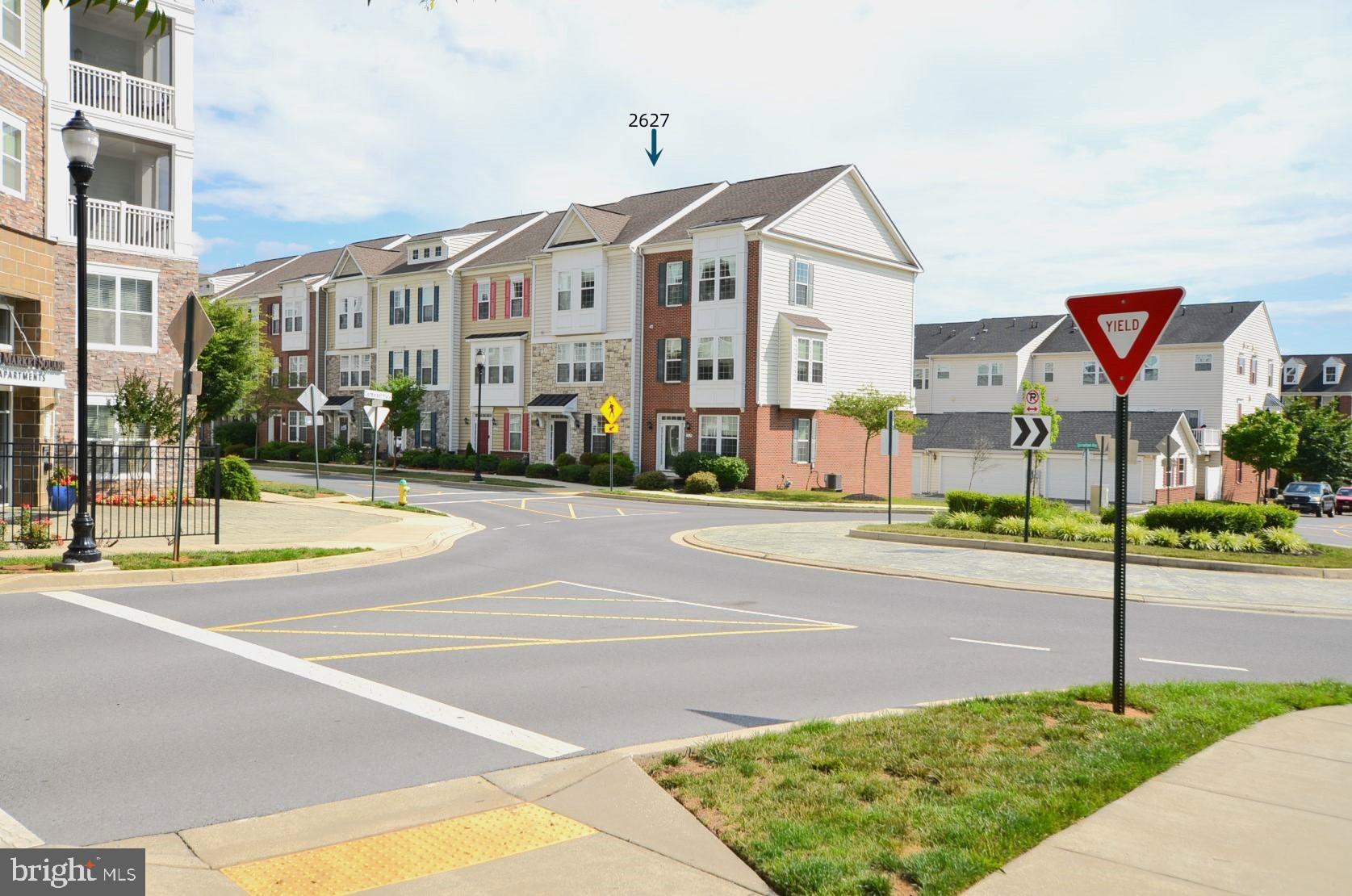MARKET SQUARE - Residential