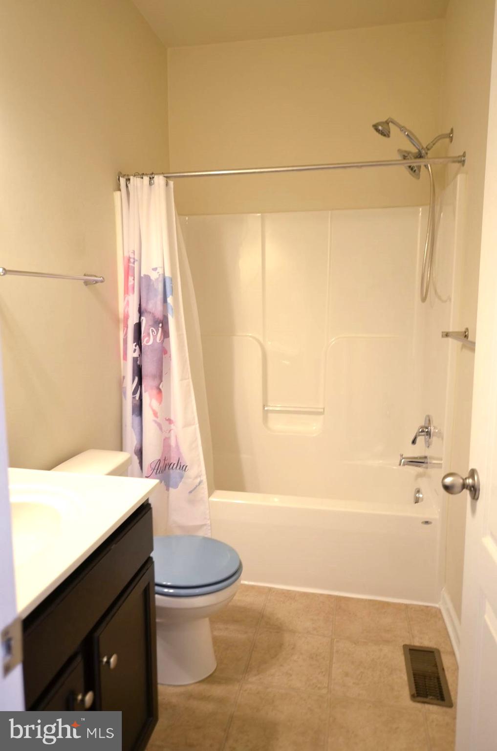 MARKET SQUARE - Residential