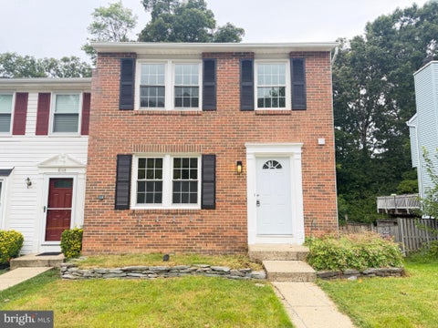 Photo of 8116 Parkdale Court, SPRINGFIELD, VA 22153 (MLS # VAFX2339700)