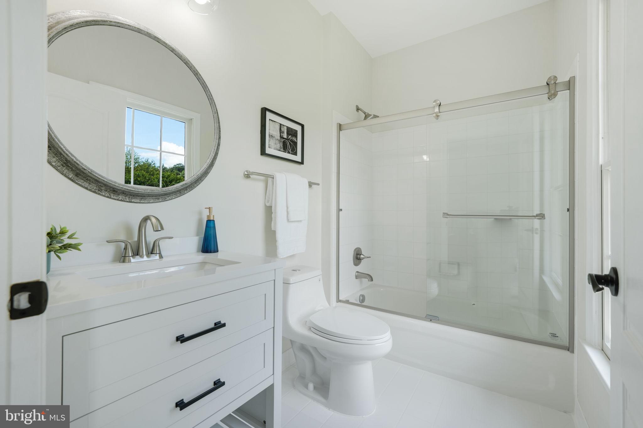 SHENSTONE - Residential