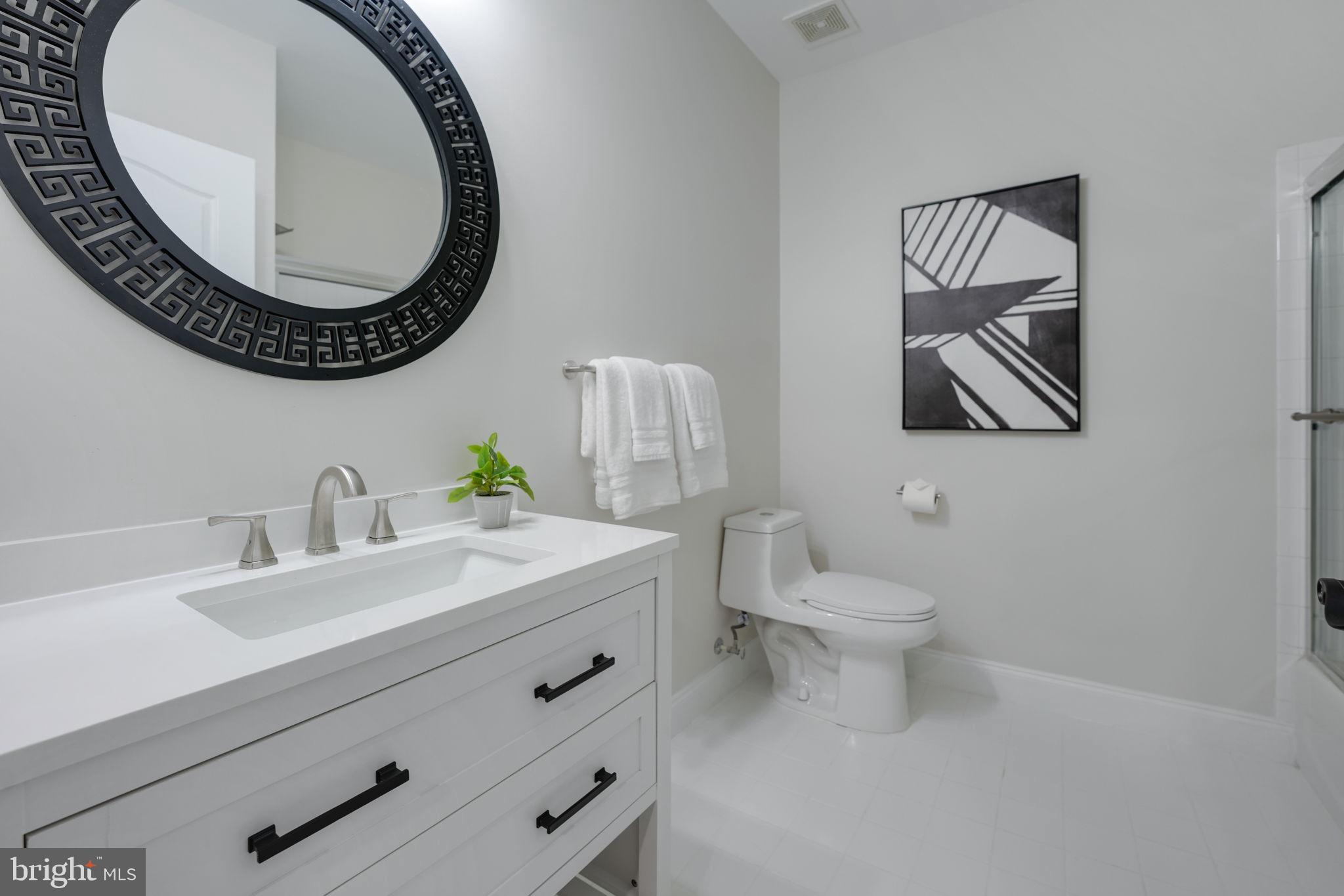 SHENSTONE - Residential