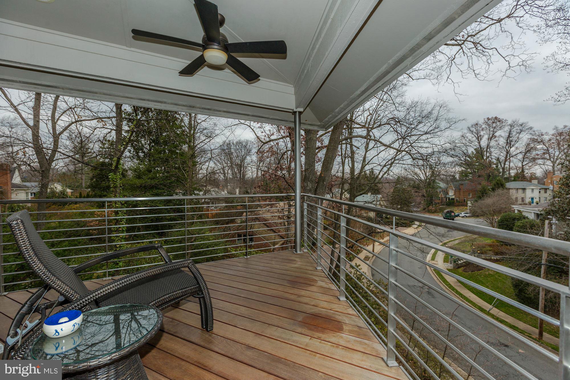 COUNTRY CLUB HILLS - Residential