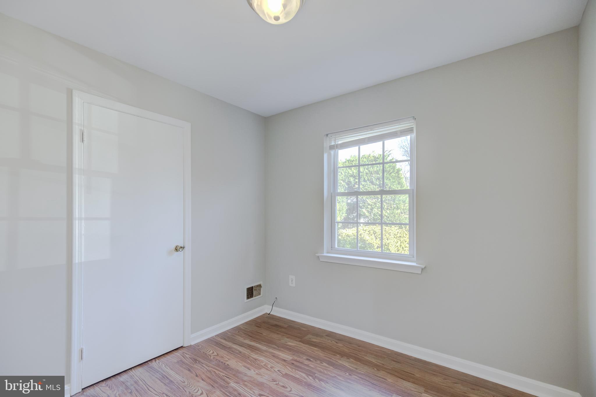 BEVERLY PARK - Residential