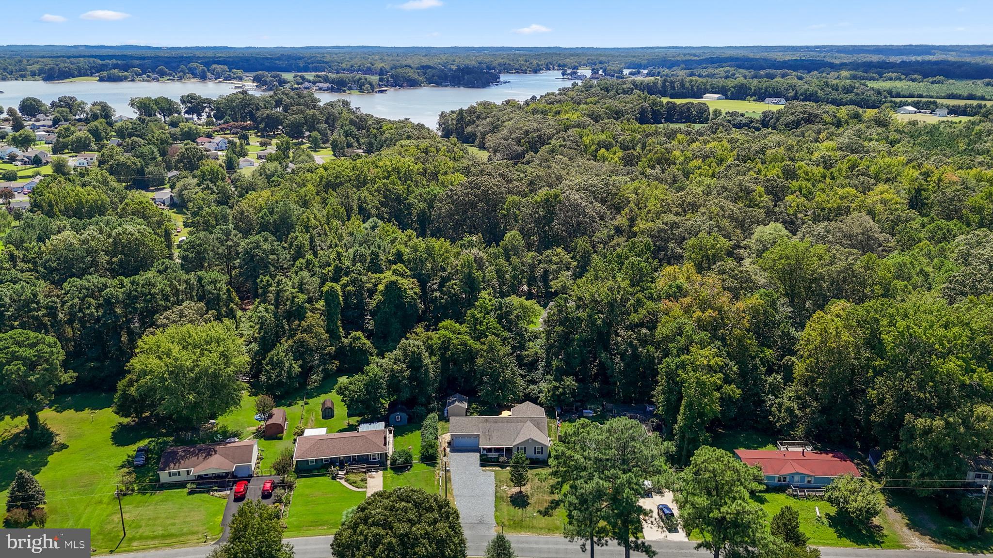 WESTMORELAND SHORES - Residential