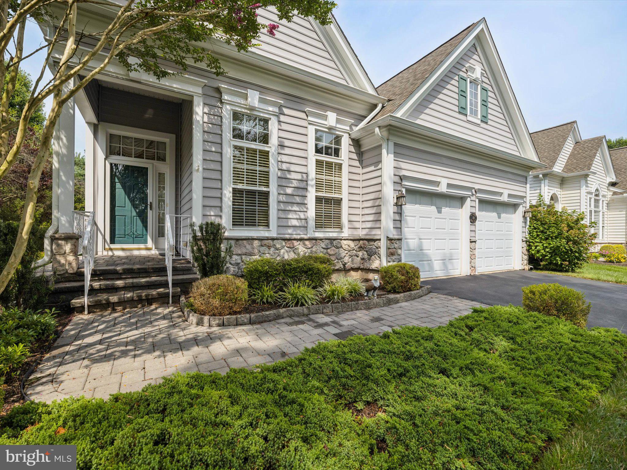 139 VIOLET DRIVE