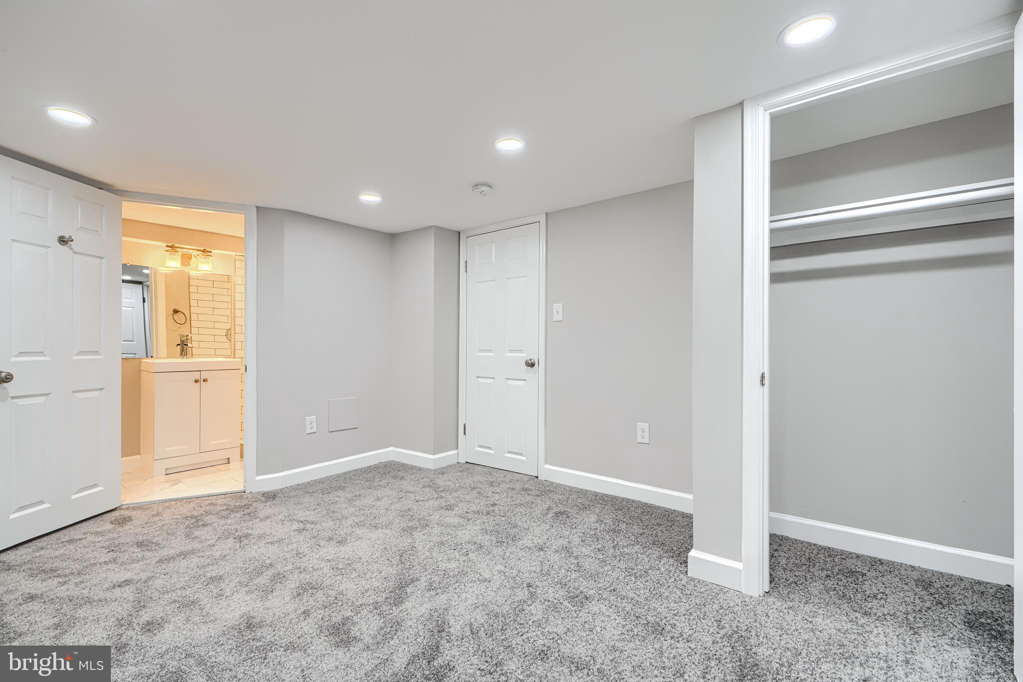 WAVERLY - Residential