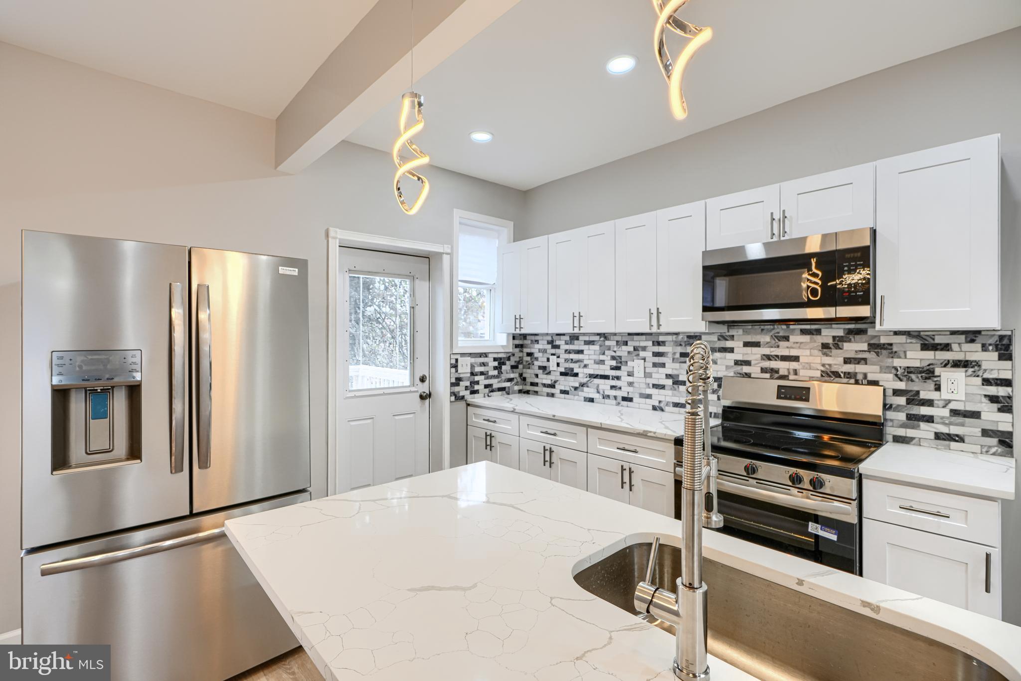 WAVERLY - Residential