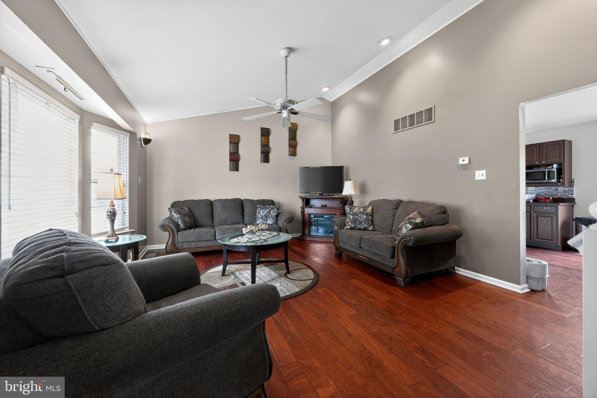 6 TULIP COURT