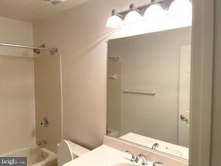 LOVETON FARMS - Residential Lease