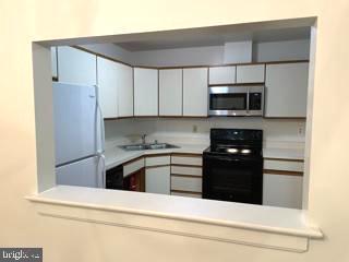 LOVETON FARMS - Residential Lease