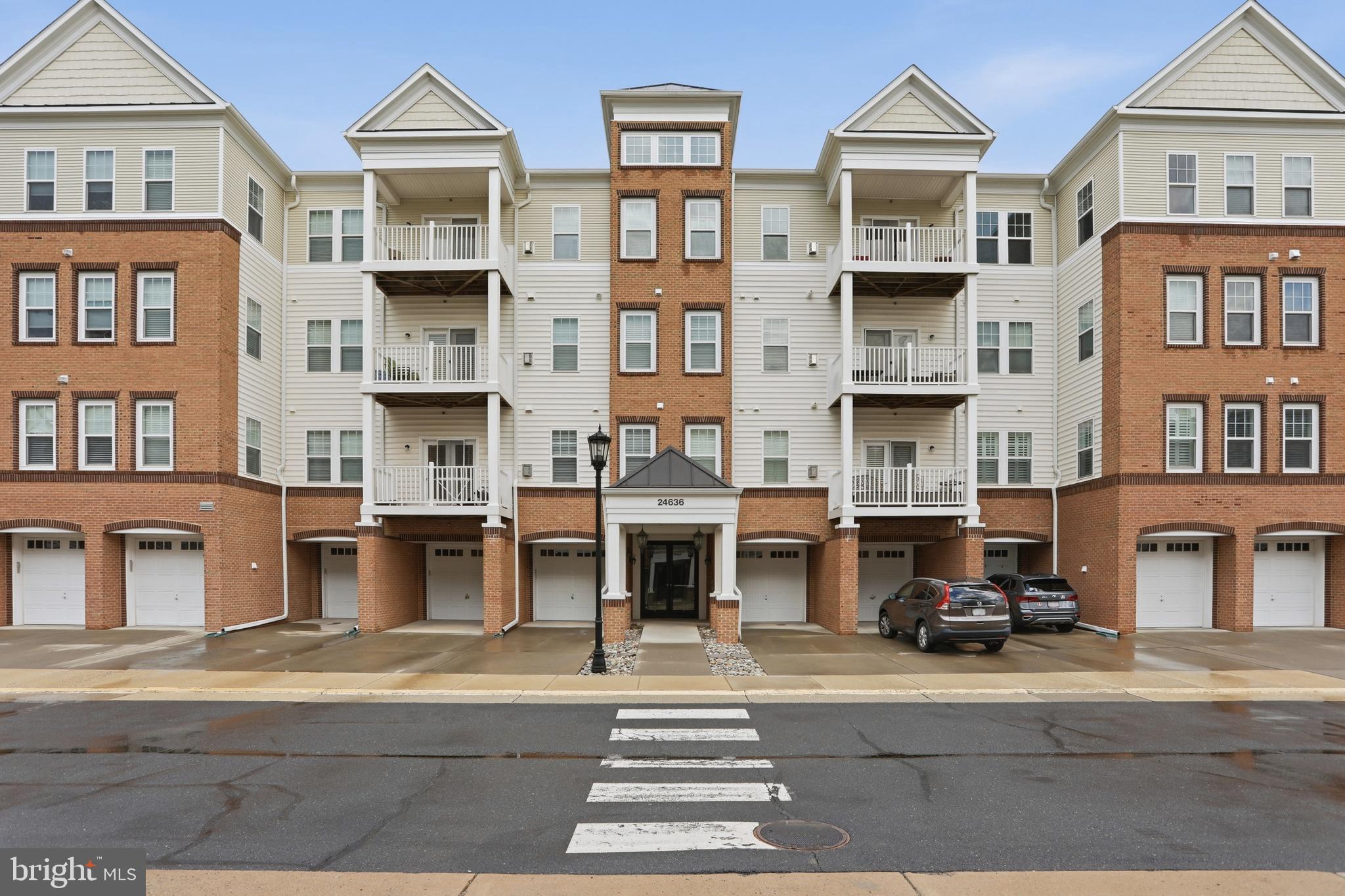 24636 WOOLLY MAMMOTH TERRACE 207
