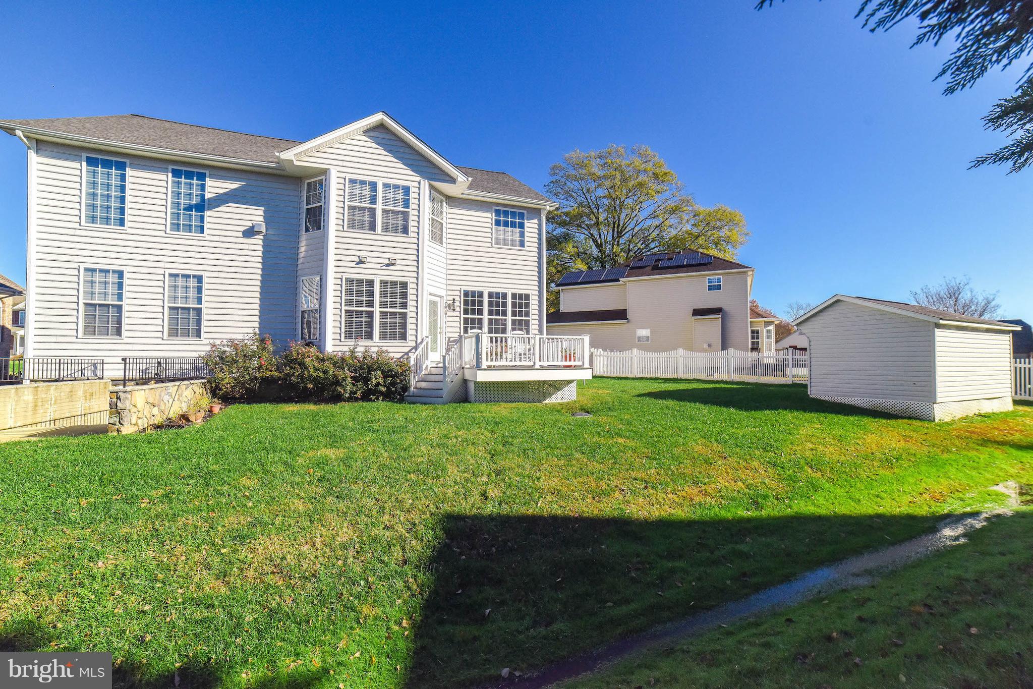 SINGLETREE - Residential