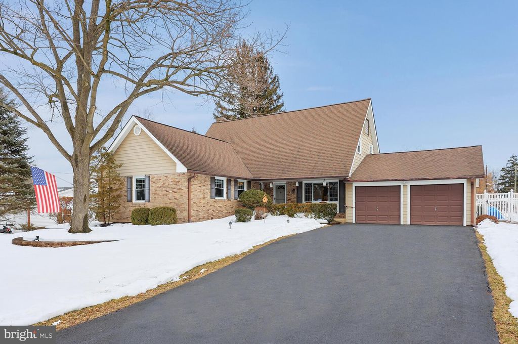 Photo of 36 Lochatong Road, EWING, NJ 08628 (MLS # NJME2072666)
