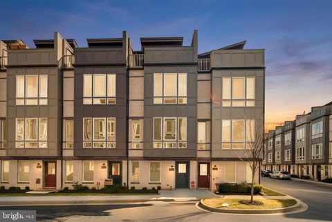 1402 BEXLEY LANE FREDERICK MD 21701