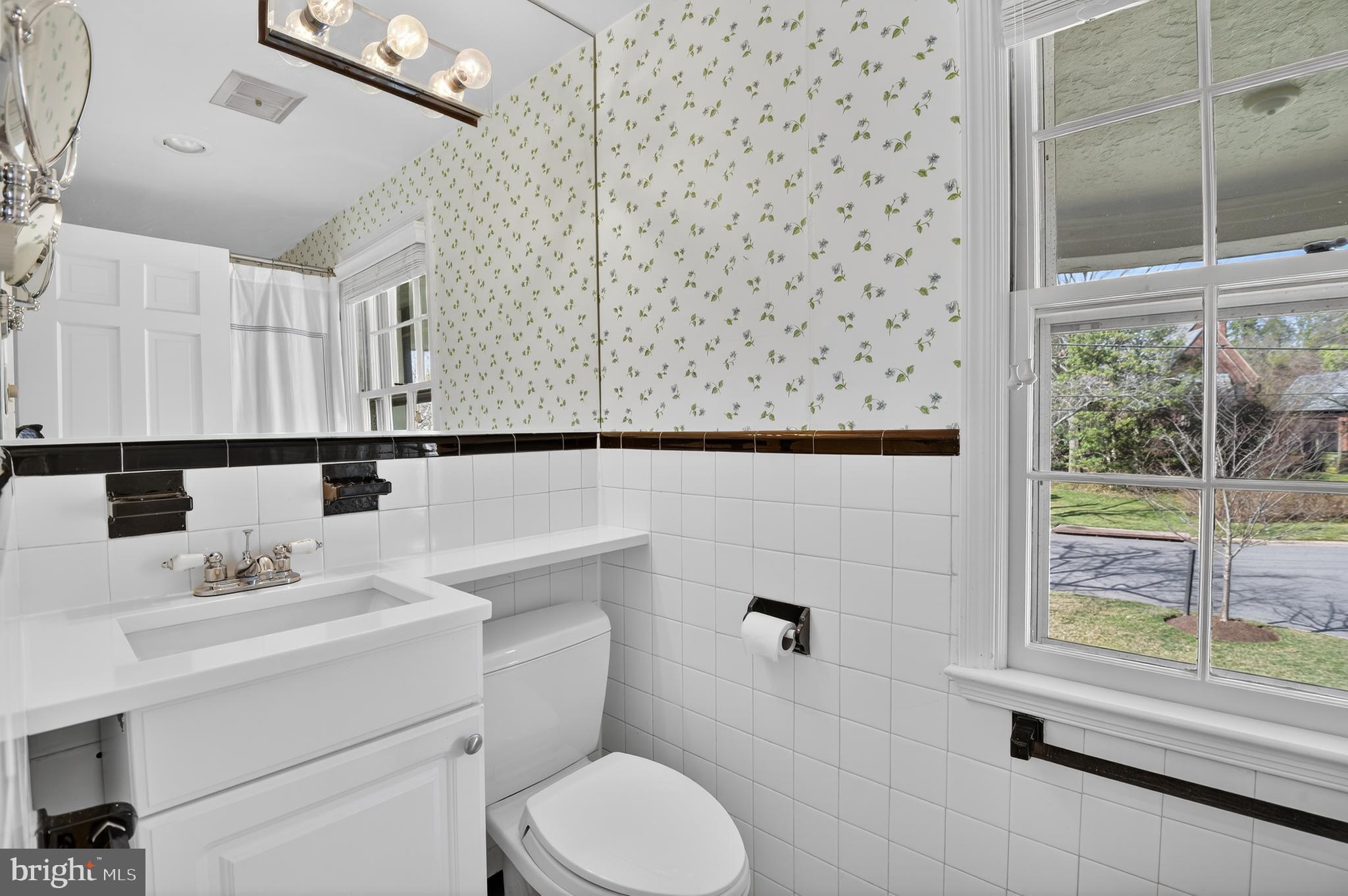 KENWOOD - Residential