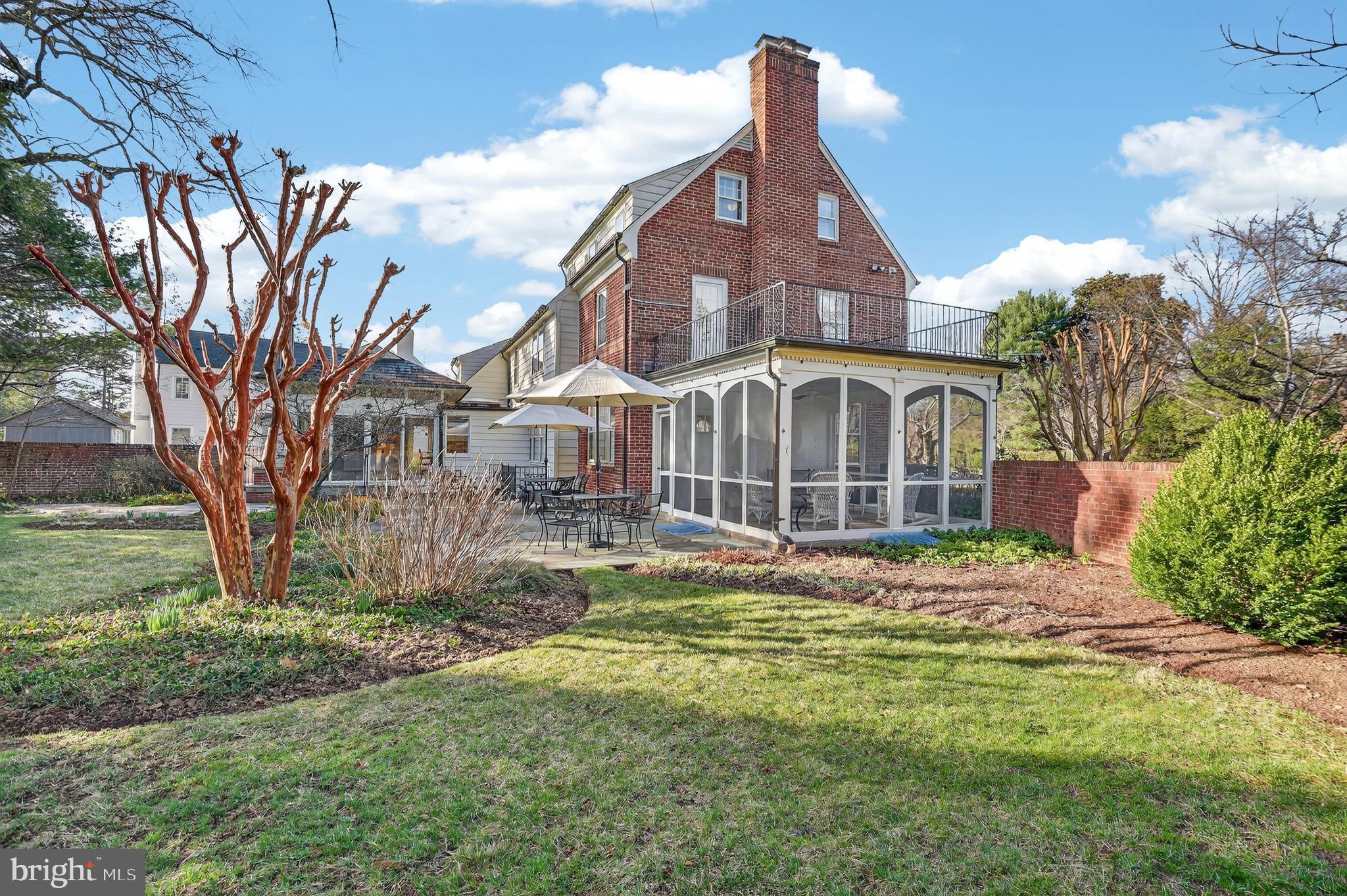 KENWOOD - Residential