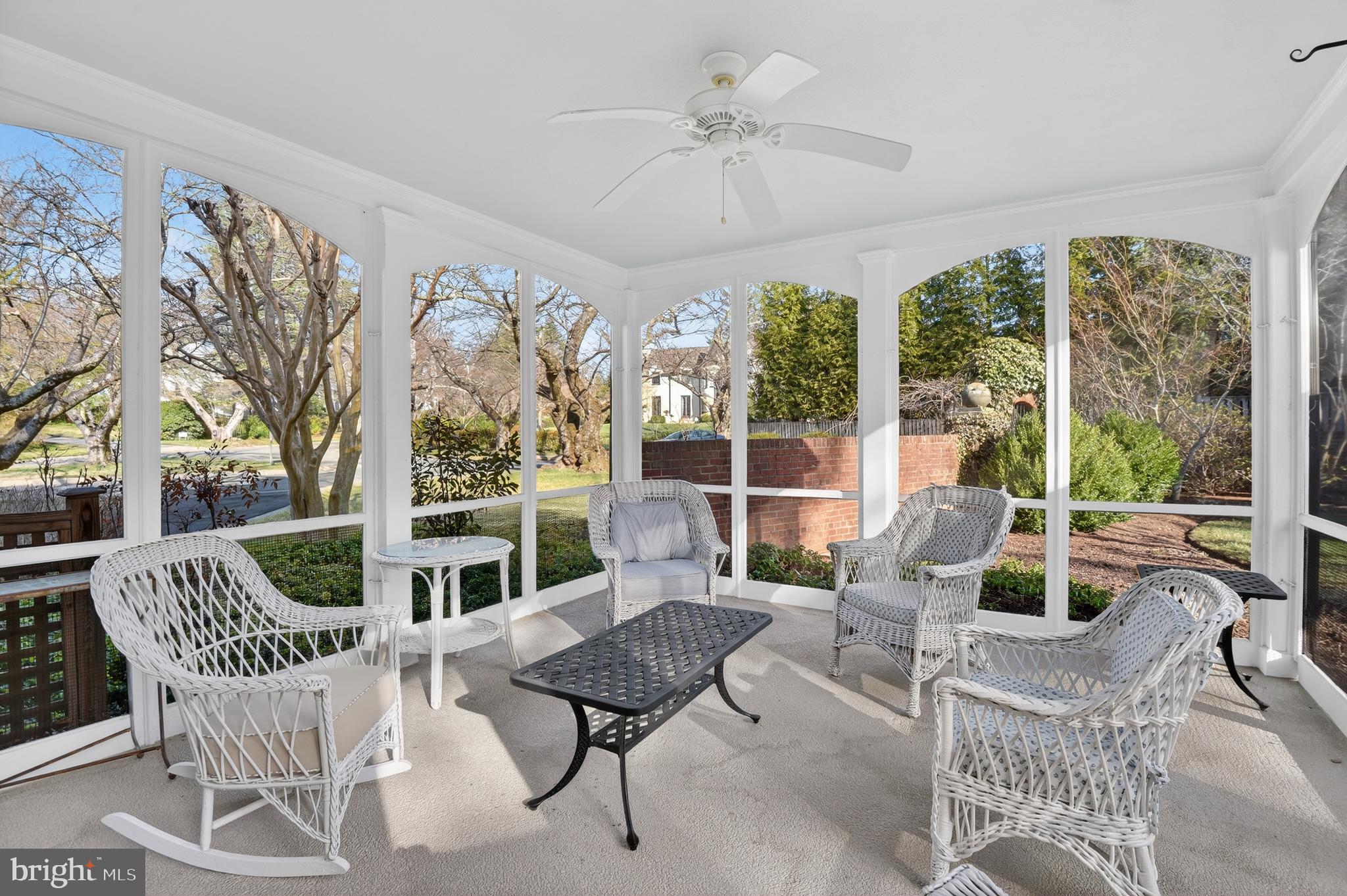 KENWOOD - Residential