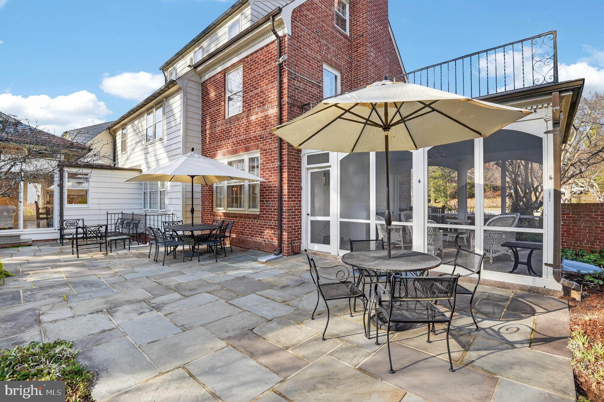 KENWOOD - Residential