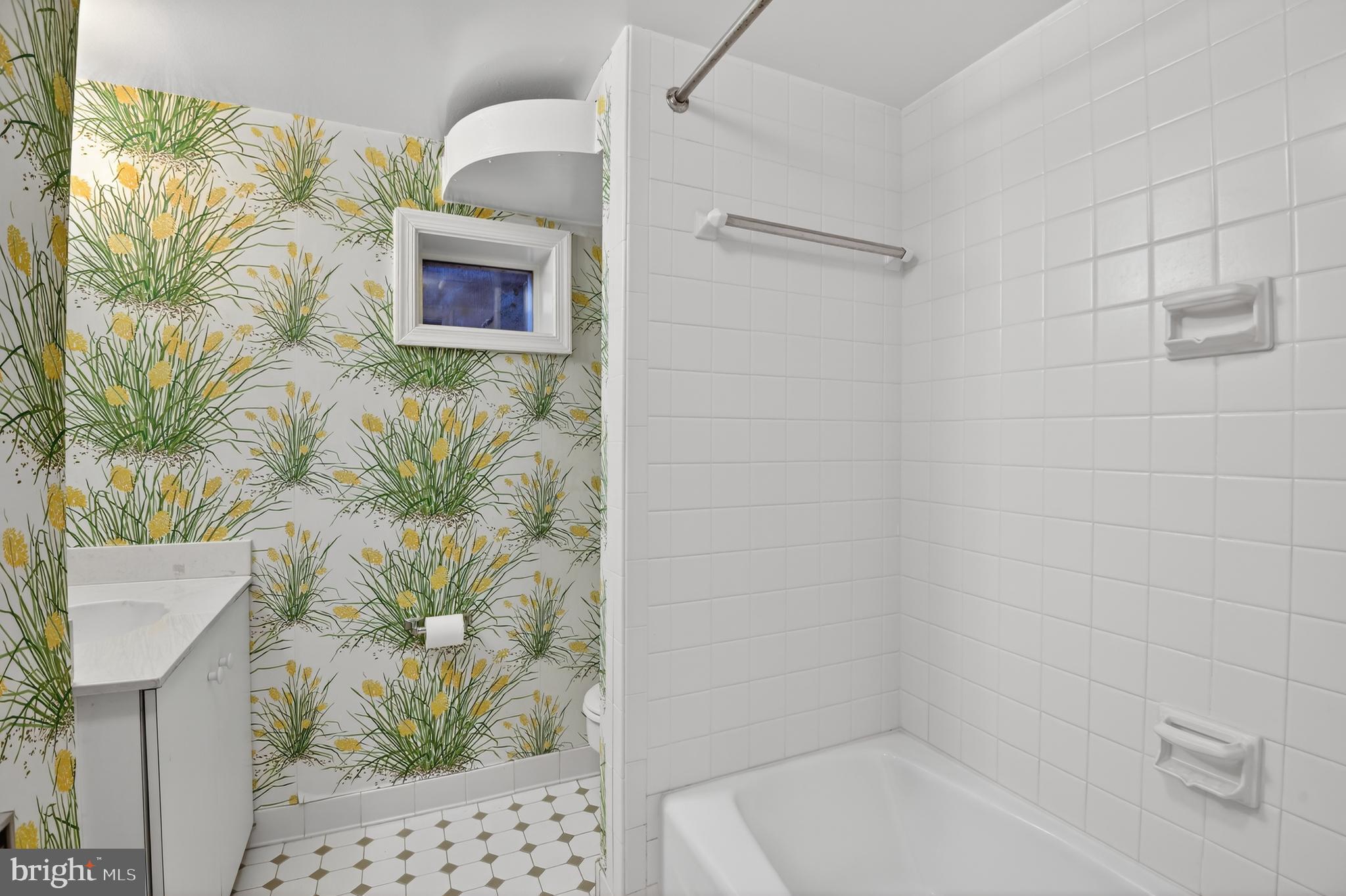 KENWOOD - Residential