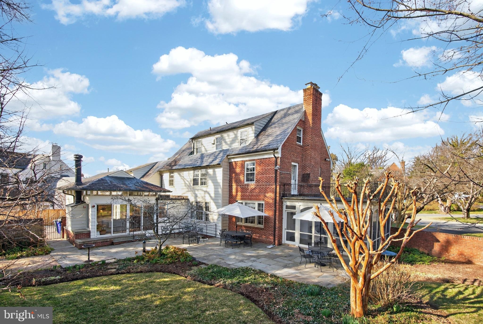 KENWOOD - Residential