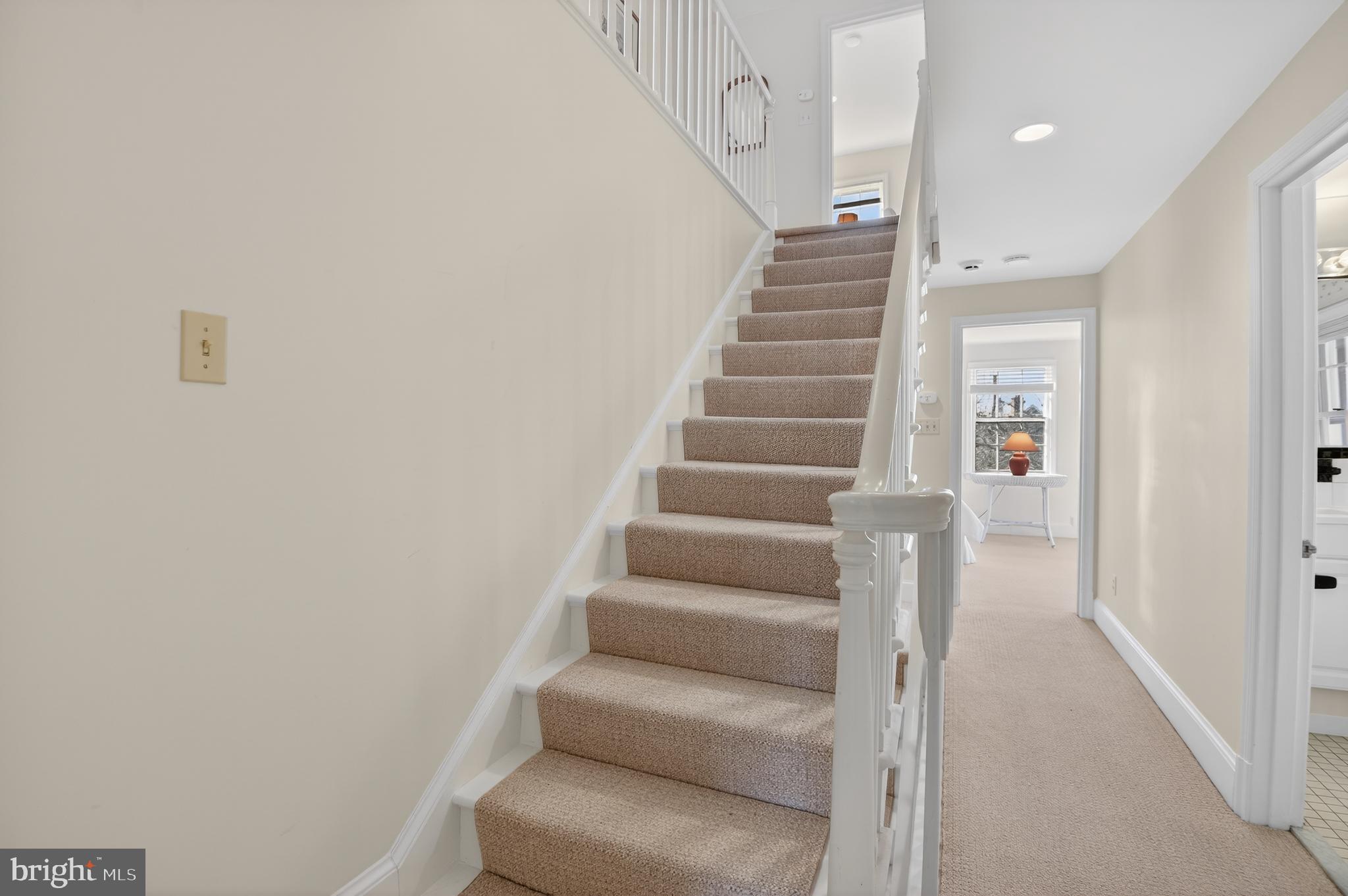 KENWOOD - Residential