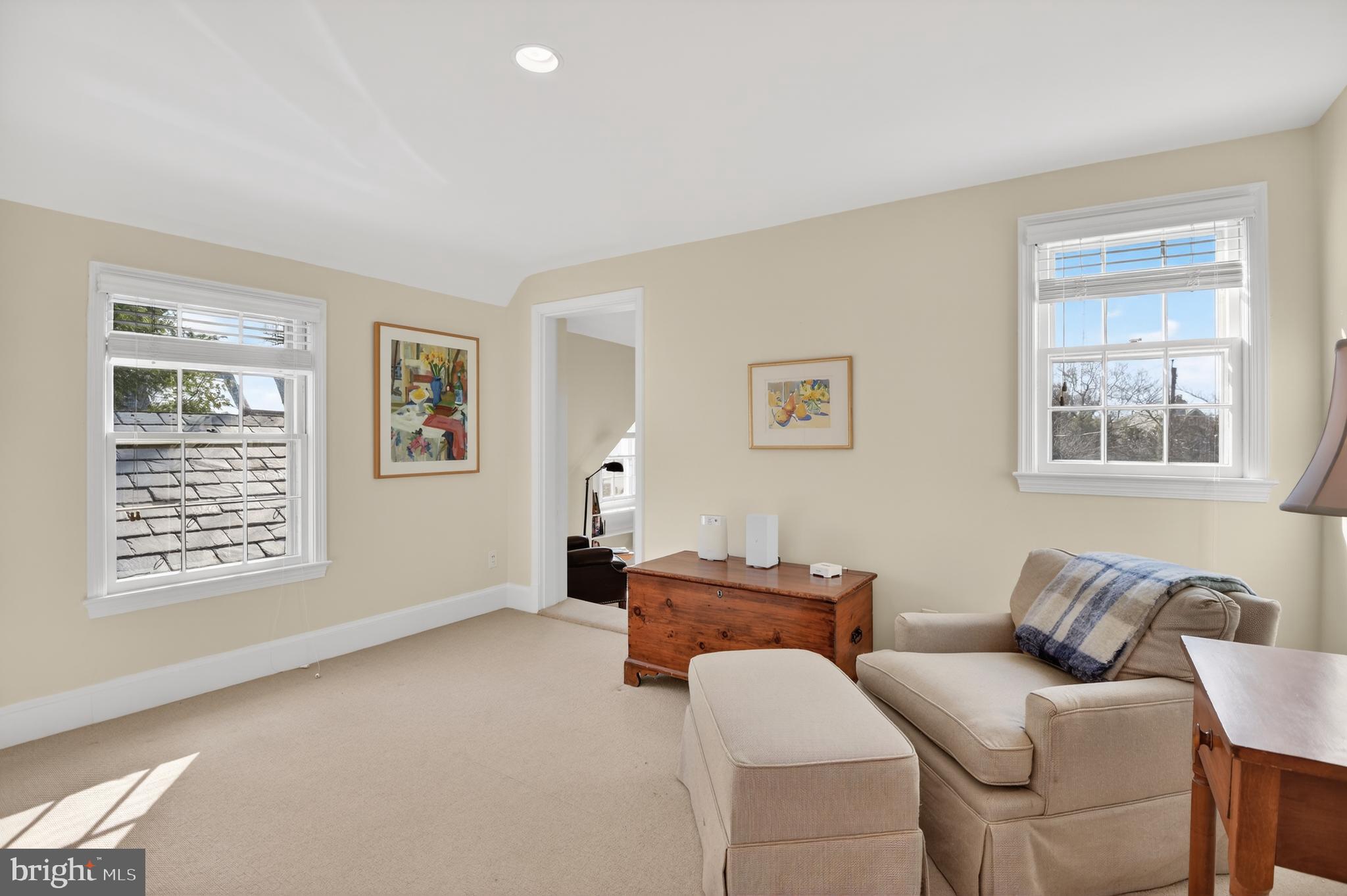 KENWOOD - Residential