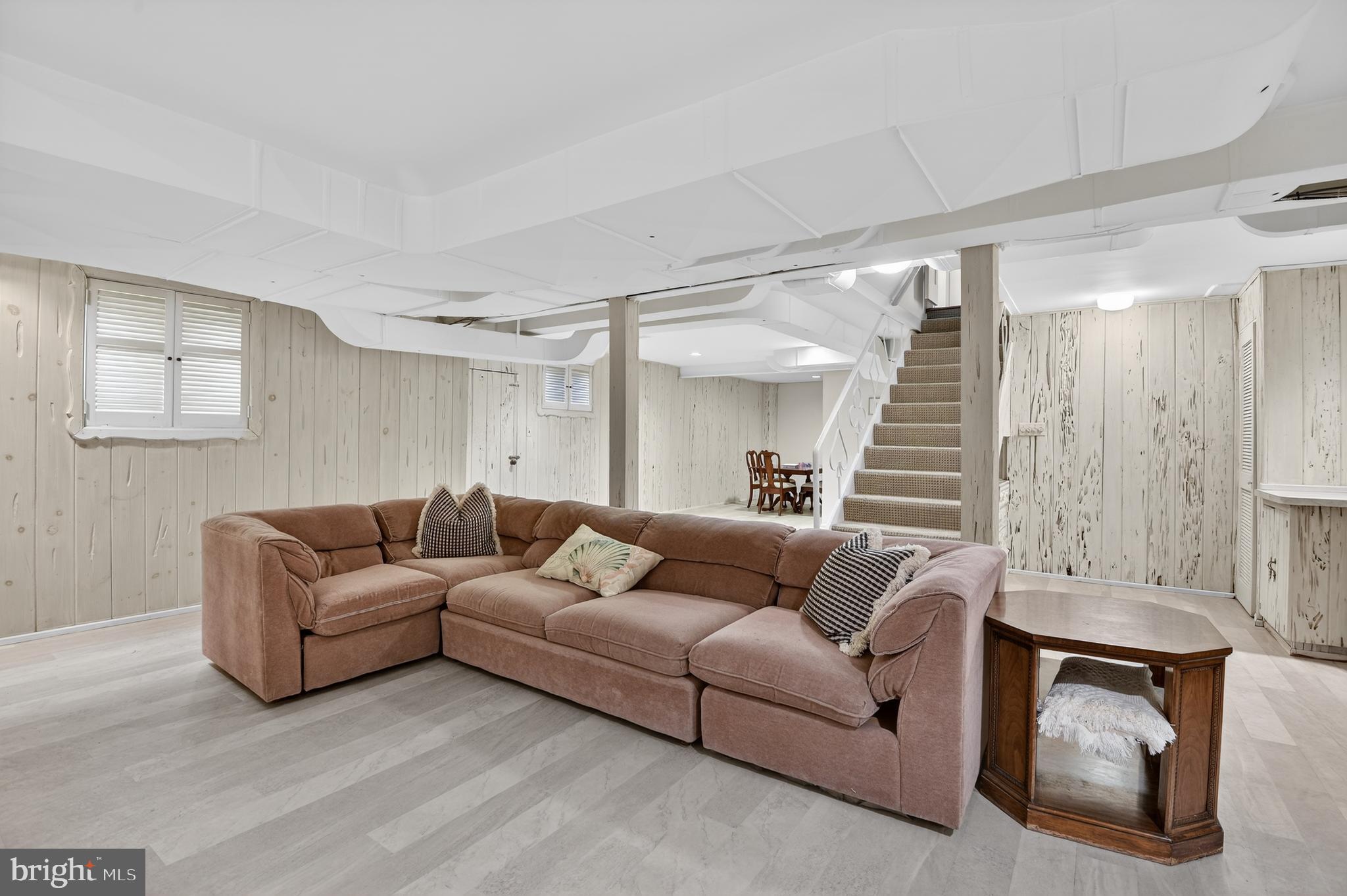 KENWOOD - Residential