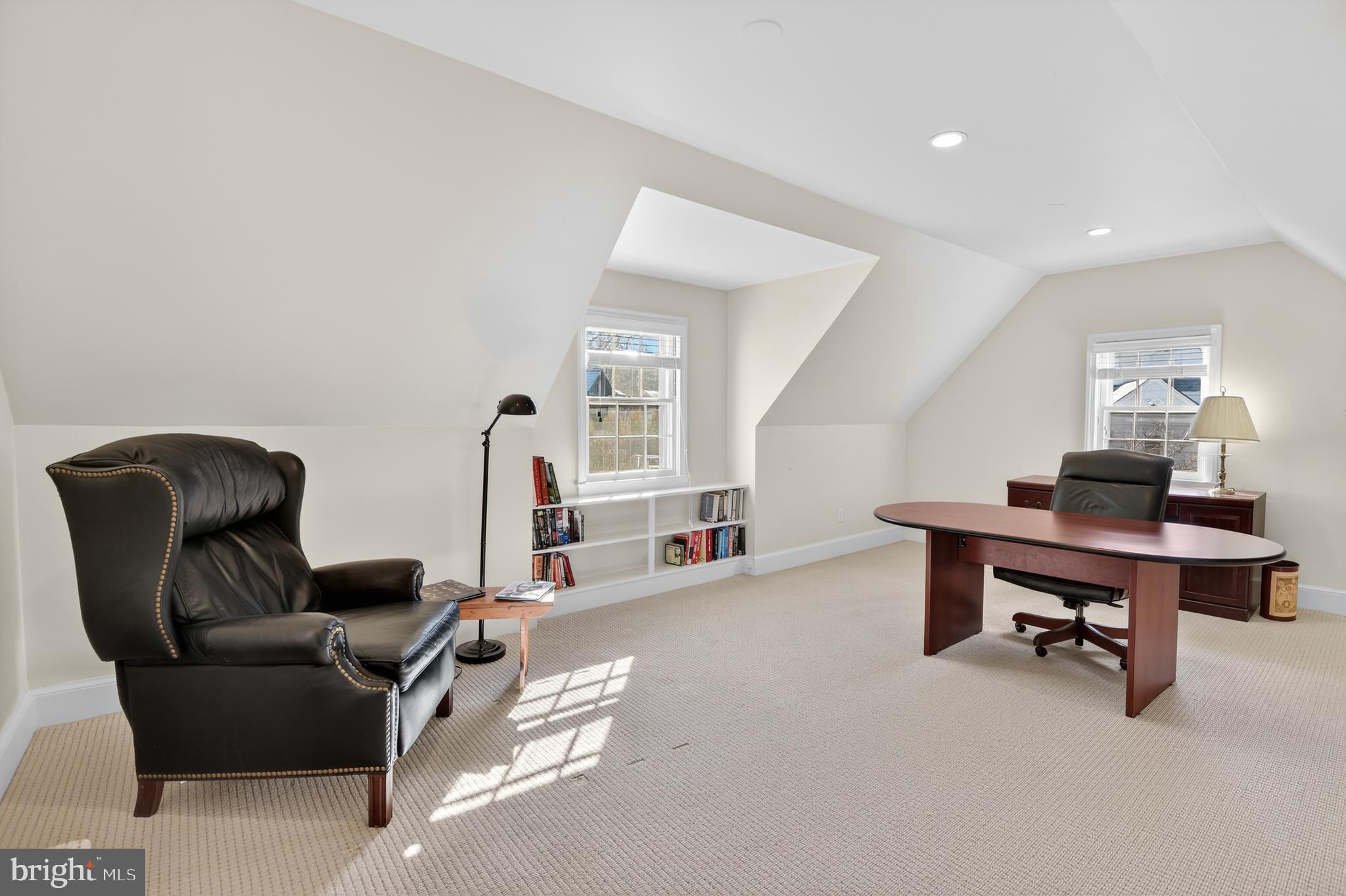 KENWOOD - Residential