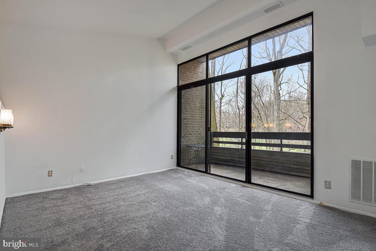 WOODWINDS - Residential