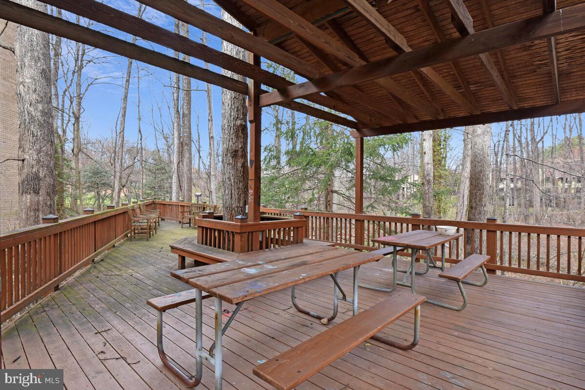 WOODWINDS - Residential