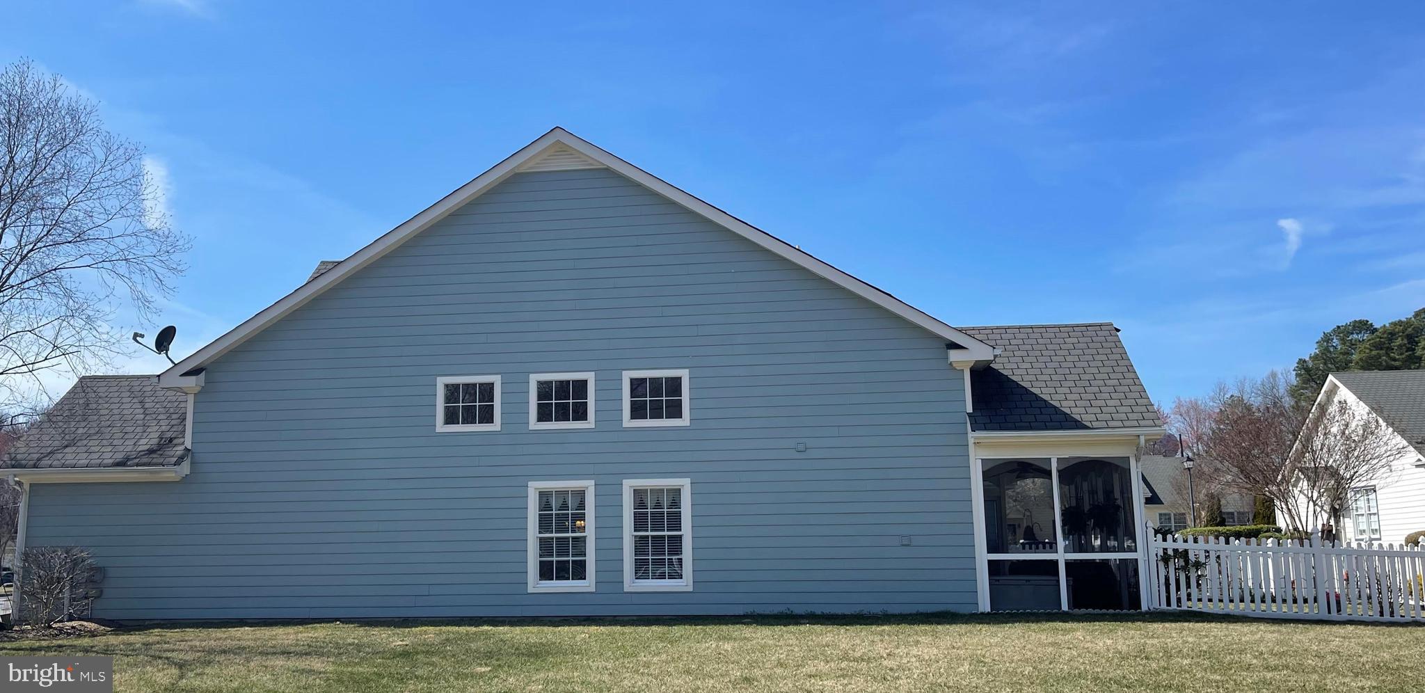 WASHINGTON SQUARE - Residential