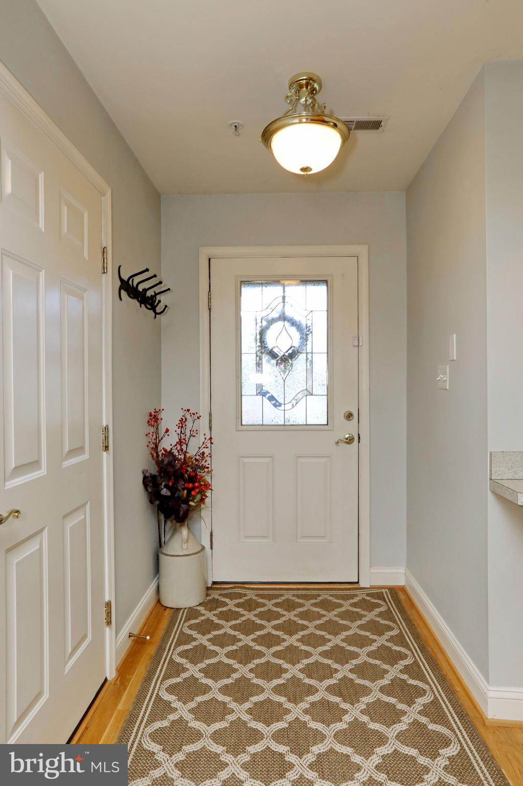 WASHINGTON SQUARE - Residential