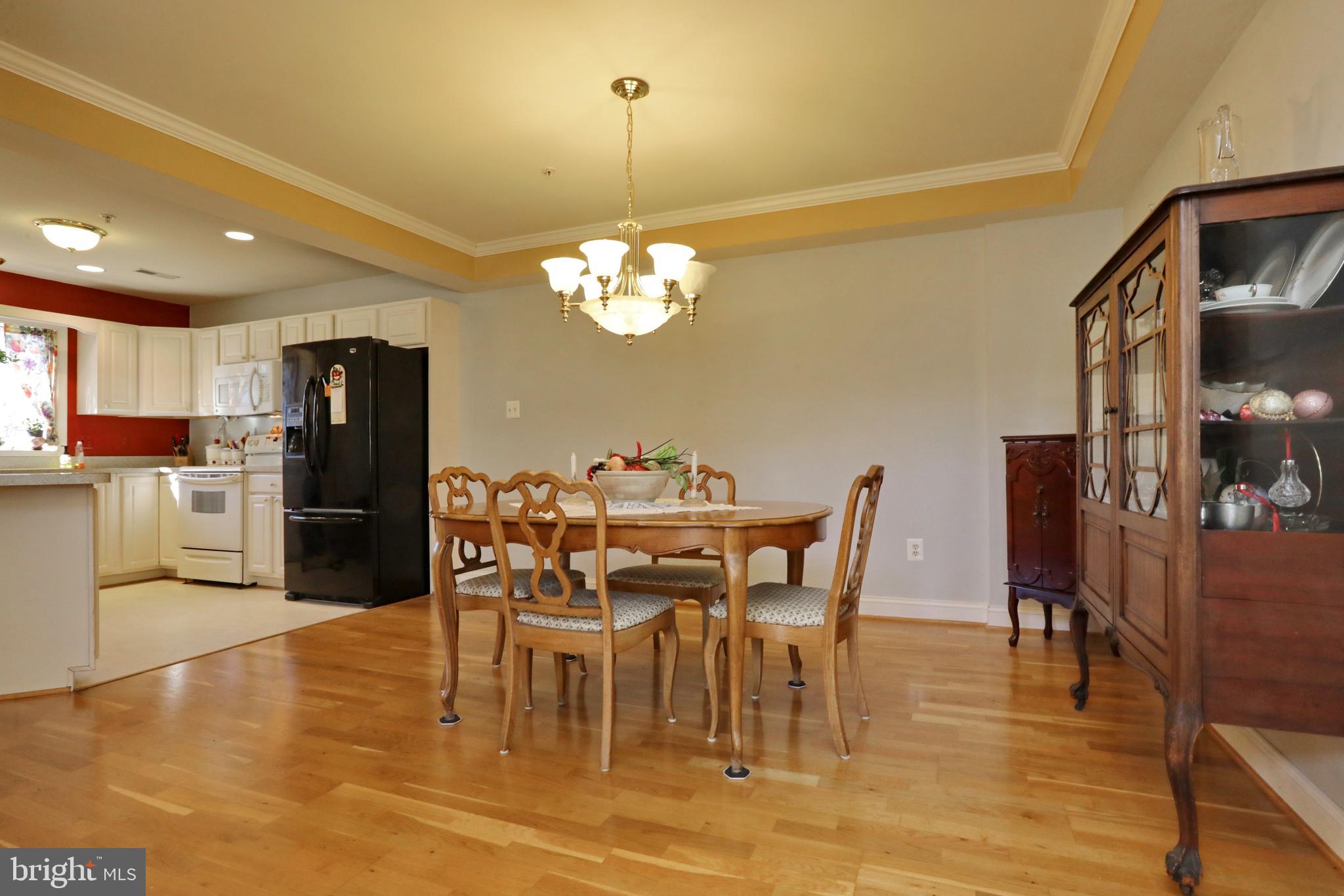 WASHINGTON SQUARE - Residential