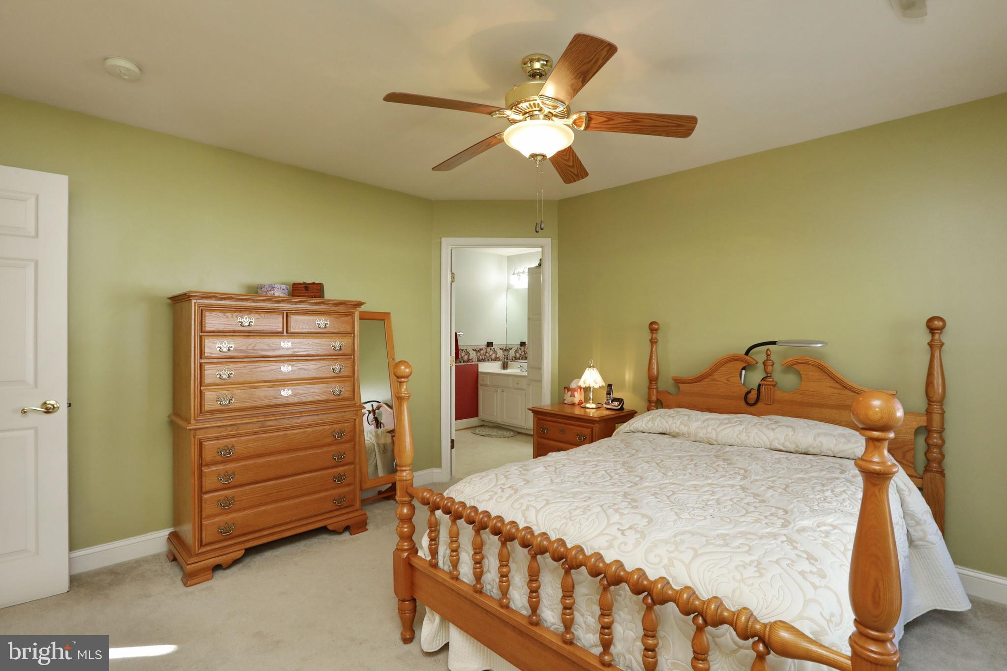 WASHINGTON SQUARE - Residential