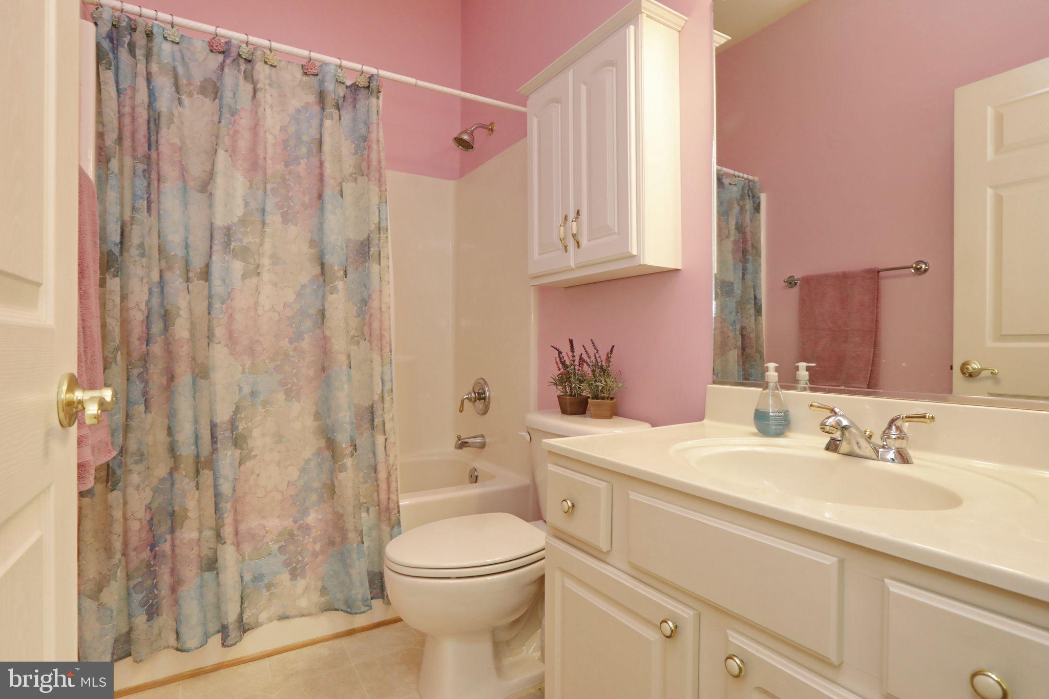 WASHINGTON SQUARE - Residential