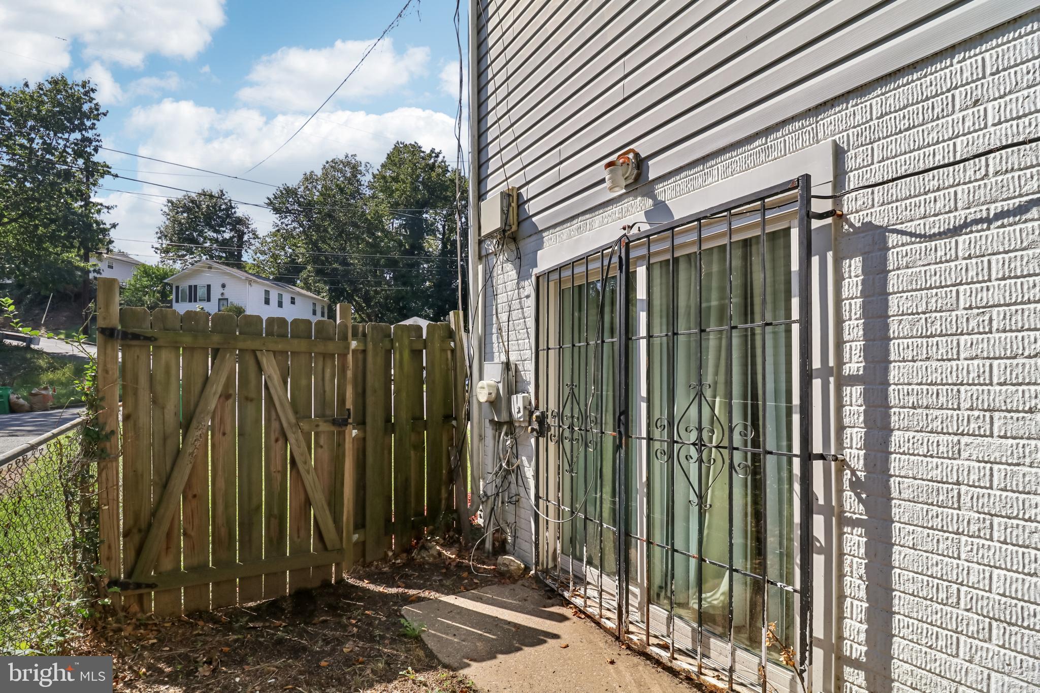 GR CAPITOL HEIGHTS - Residential