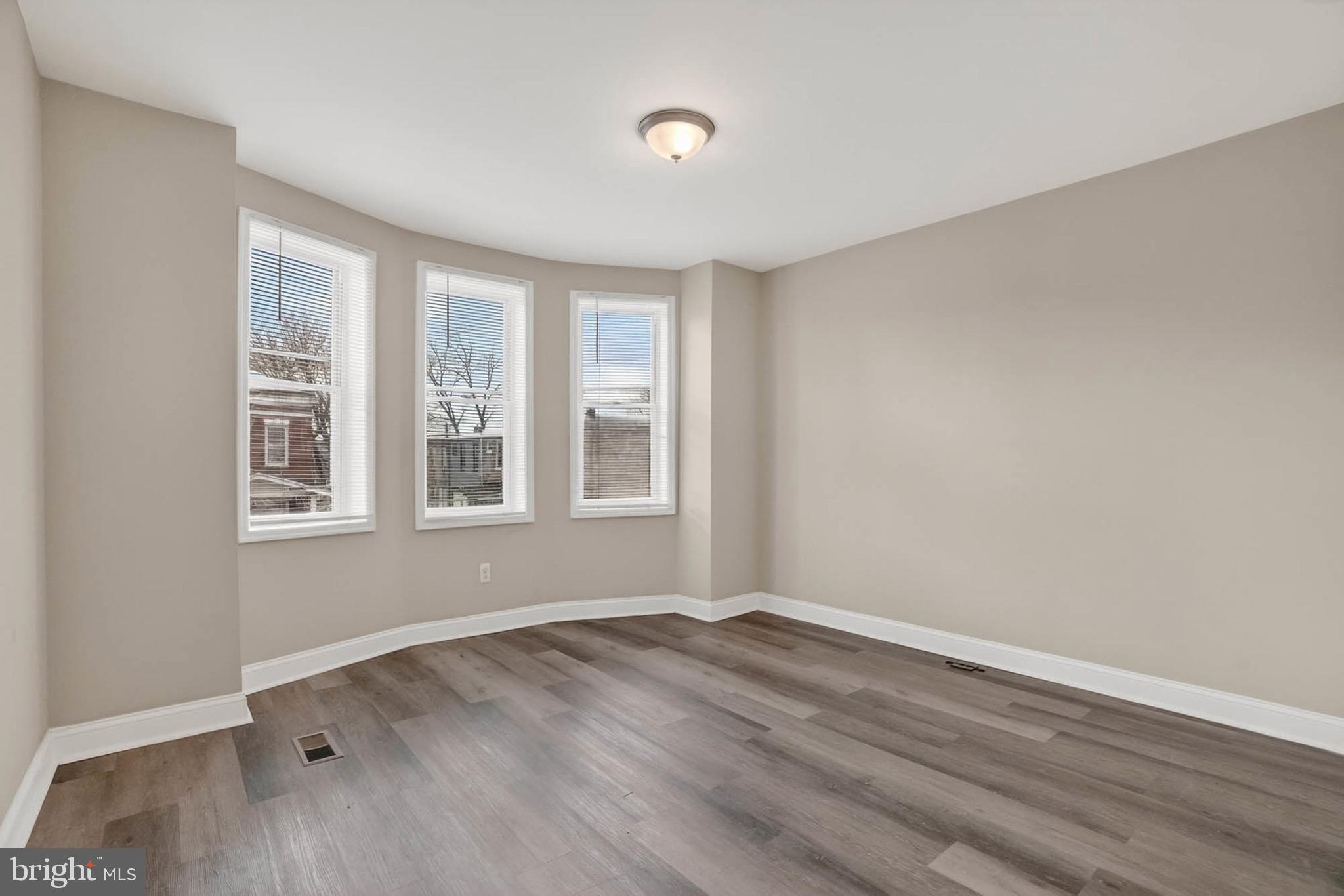 FRANKLINTOWN ROAD - Residential