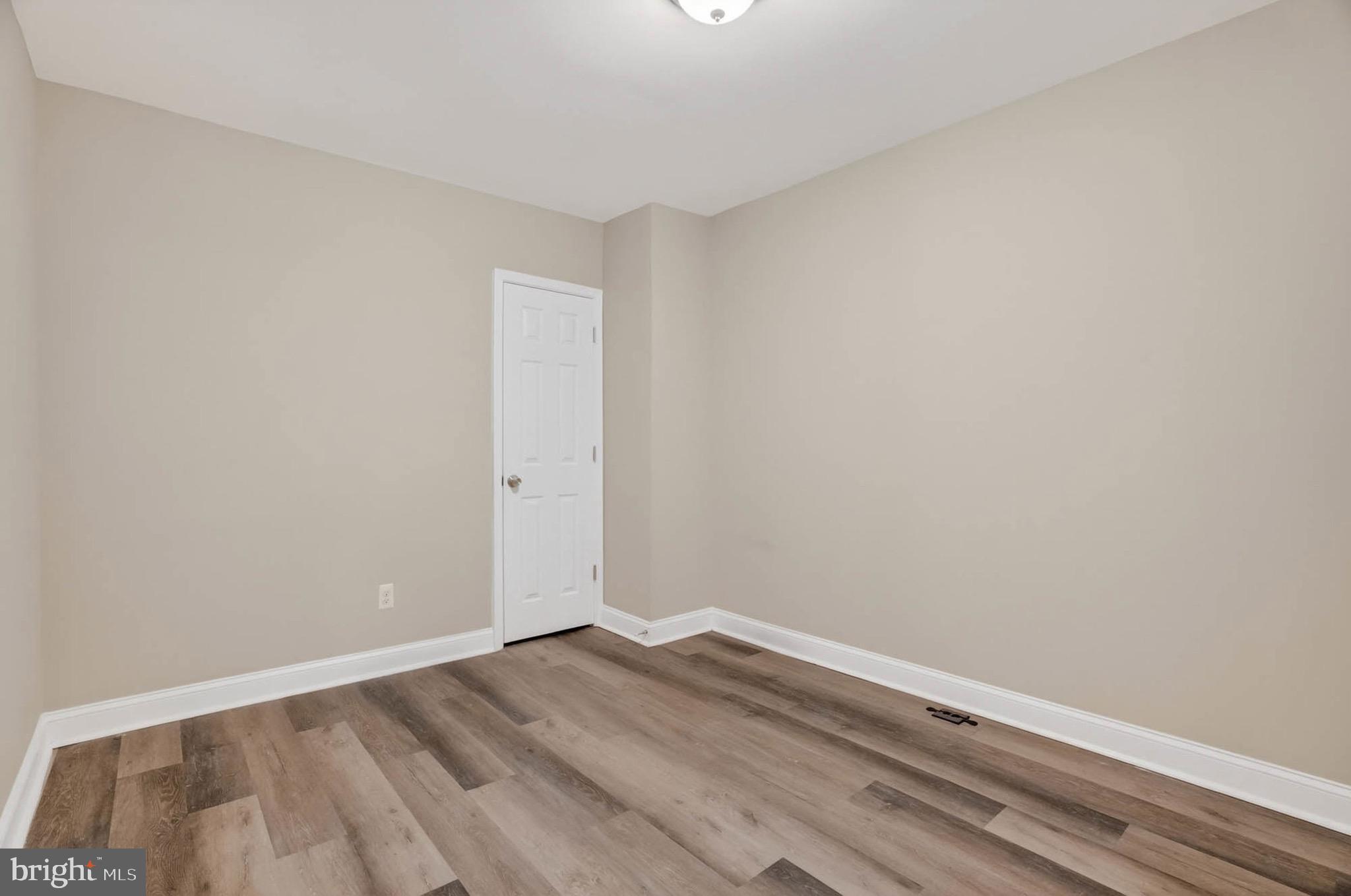 FRANKLINTOWN ROAD - Residential