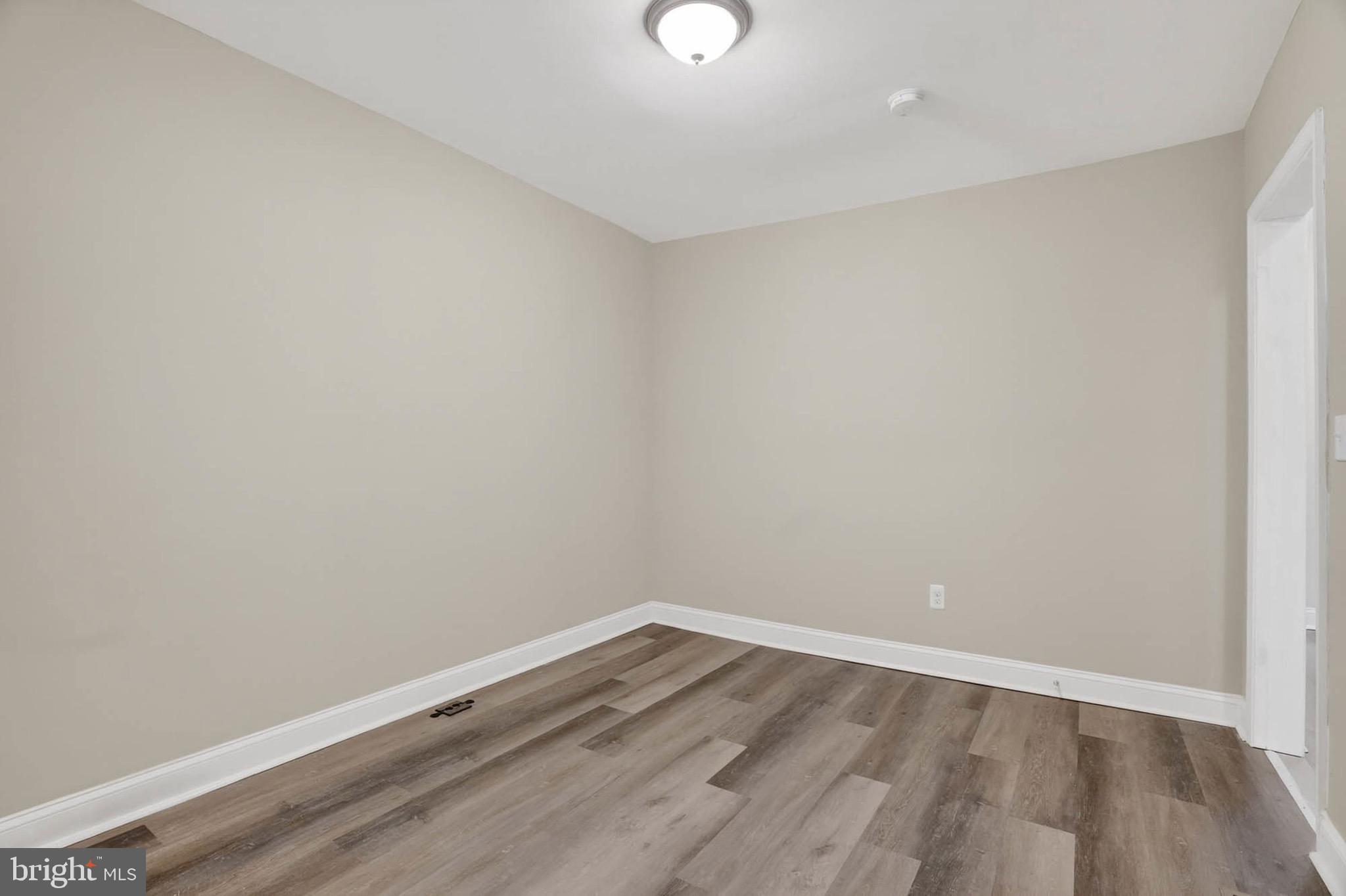 FRANKLINTOWN ROAD - Residential