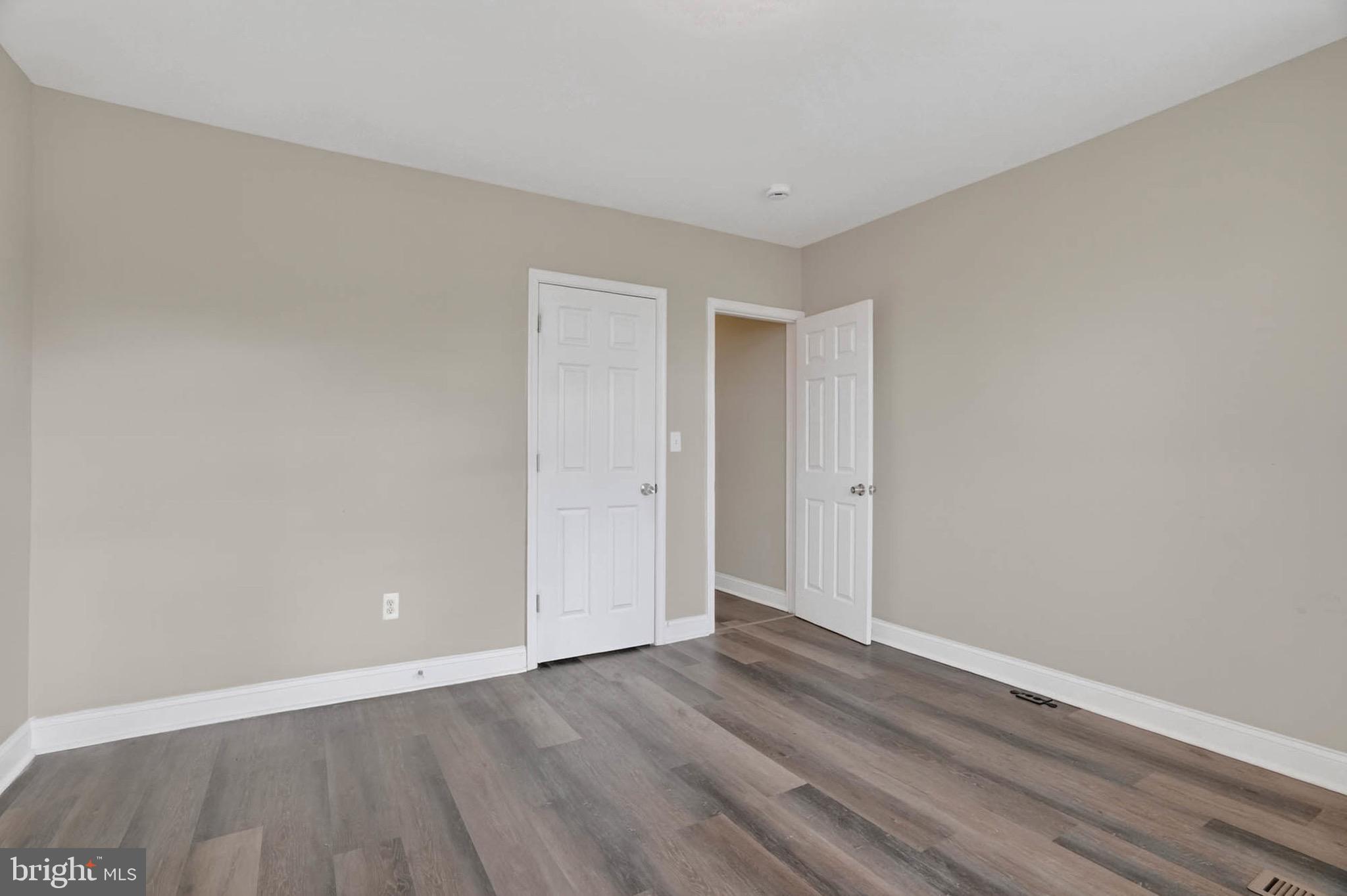 FRANKLINTOWN ROAD - Residential