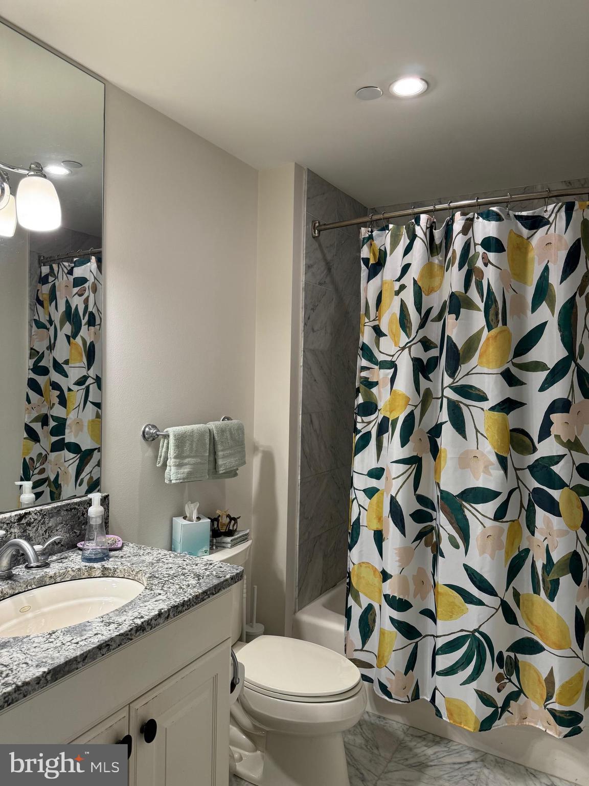 RITTENHOUSE SQUARE - Residential Lease