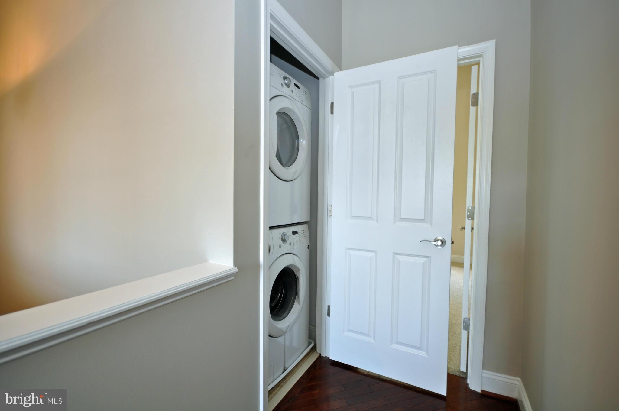 BARCLAY - Residential