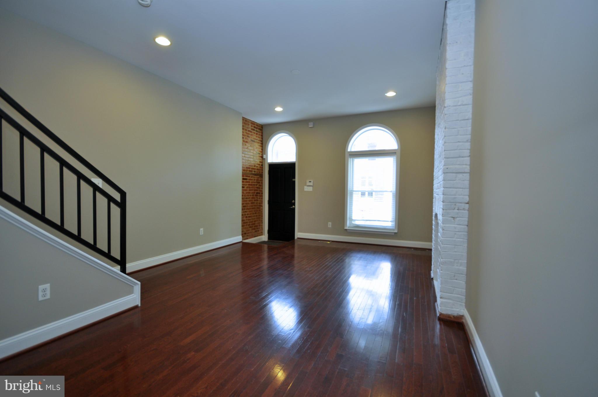 BARCLAY - Residential