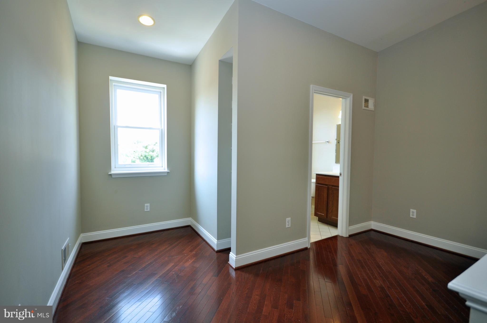 BARCLAY - Residential