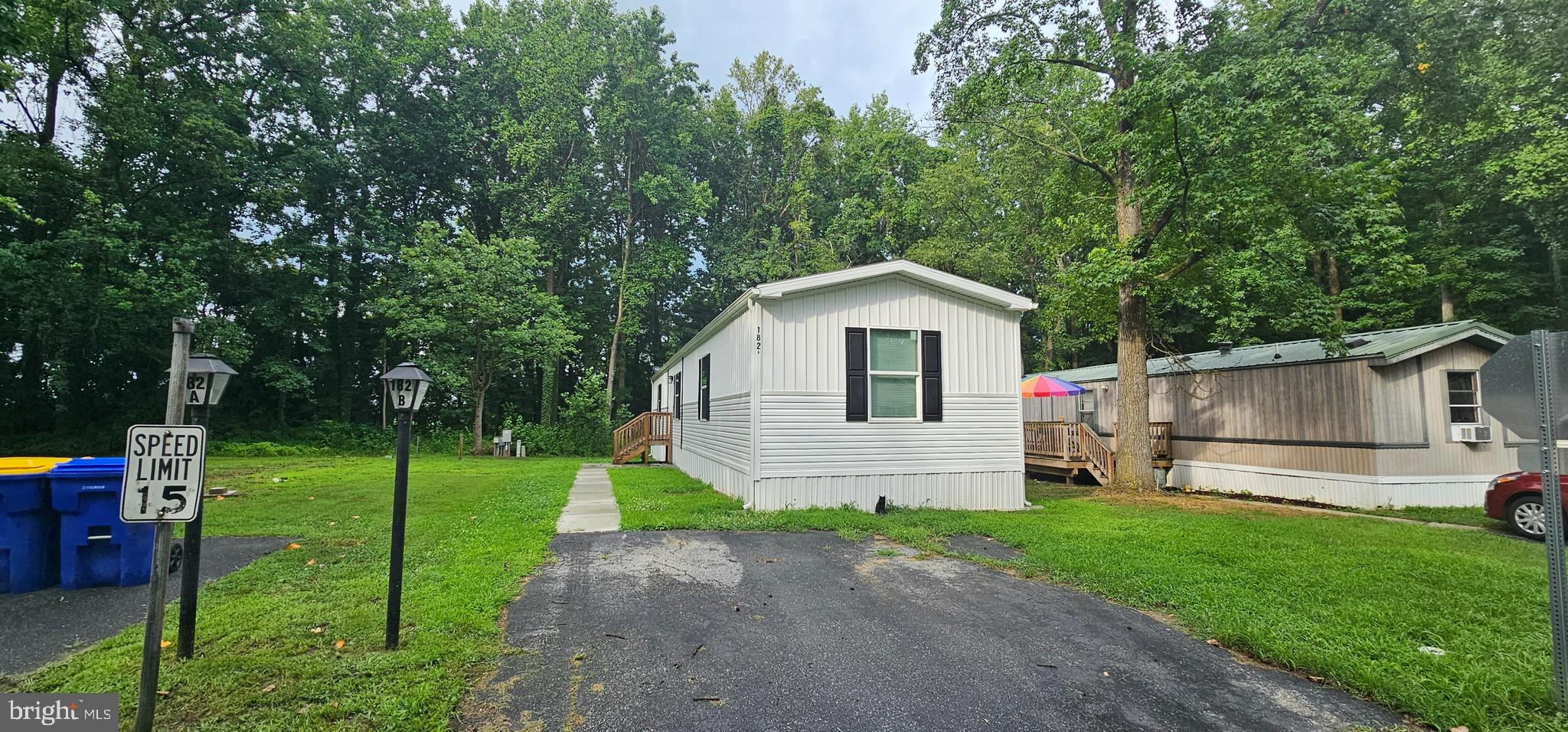 182 HEMLOCK WAY 182-B 276